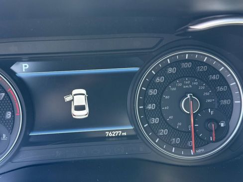 Used 2019 Genesis G70 2.0T Advanced w/ Sport Package image 15