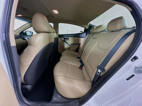 Used 2011 Hyundai Elantra Limited FWD image 25