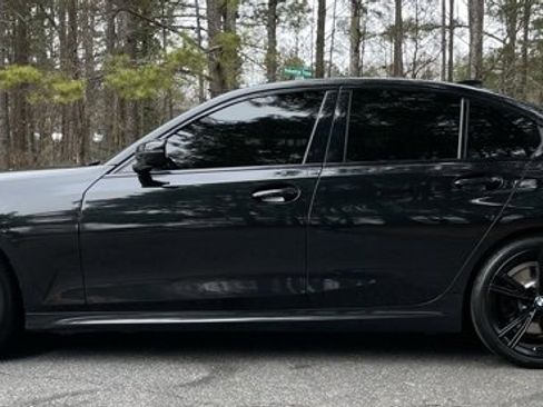 Used 2021 BMW 330i Sedan w/ M Sport Package image 5