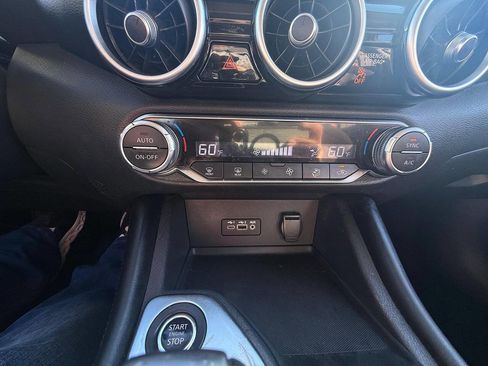 Used 2020 Nissan Sentra SR image 29