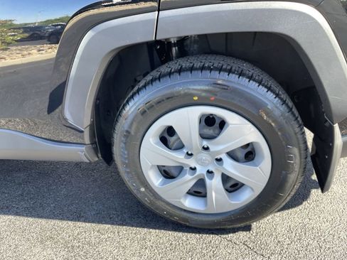 Used 2019 Toyota RAV4 LE w/ All Weather Liner Package AWD/4WD image 8