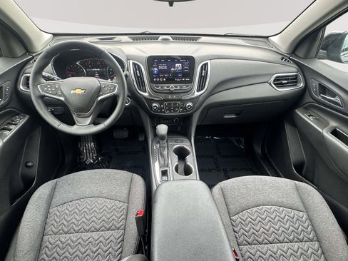 Used 2024 Chevrolet Equinox LT FWD image 7