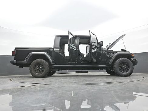 Used 2023 Jeep Gladiator Sport AWD/4WD image 66