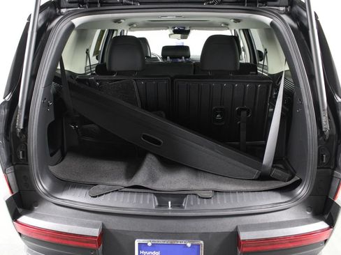Certified 2025 Hyundai Santa Fe XRT AWD/4WD image 18