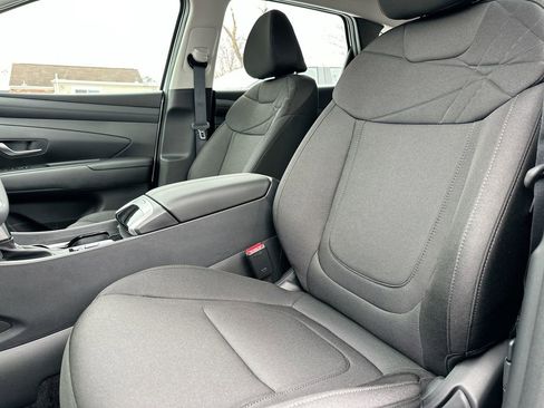 Used 2025 Hyundai Tucson SE image 29