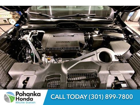 Used 2024 Honda Pilot TrailSport image 9