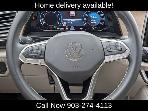 Used 2024 Volkswagen Atlas SE image 12