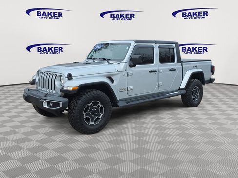 Used 2022 Jeep Gladiator Overland w/ Popular Equipment Package image 7