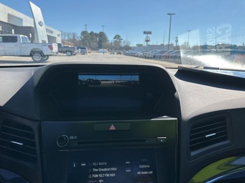 Used 2022 Acura ILX image 19