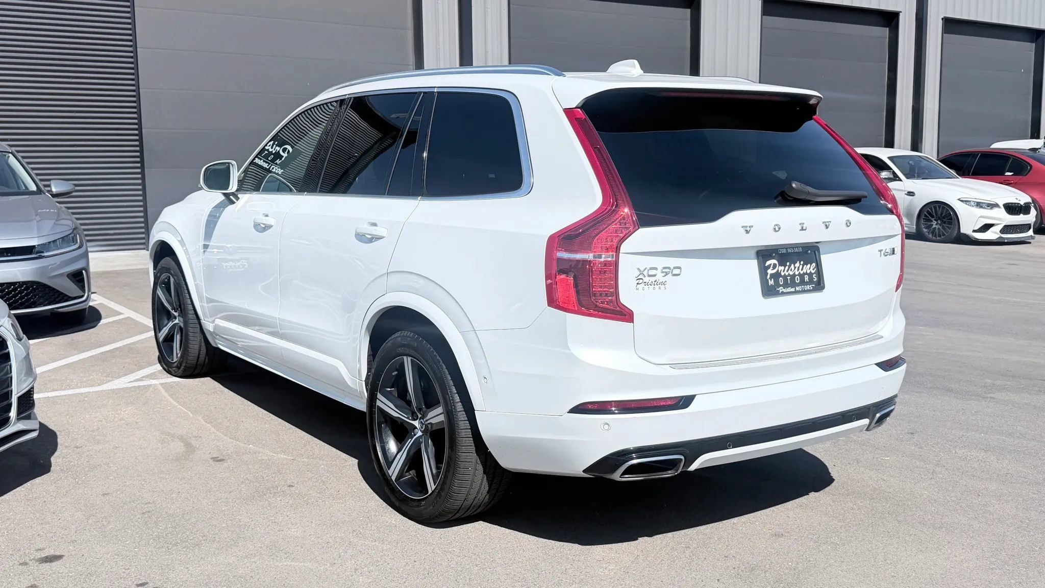 Used 2019 Volvo XC90 T6 R-Design w/ Advanced Package AWD/4WD image 5