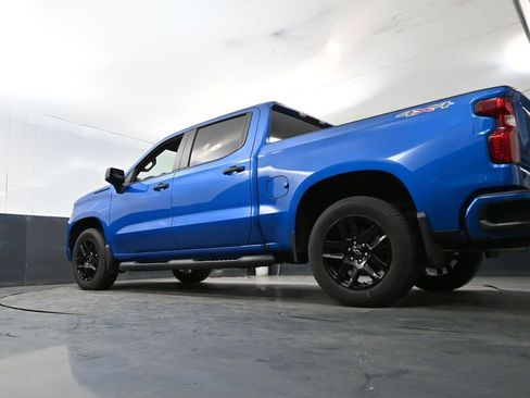 Used 2024 Chevrolet Silverado 1500 Custom w/ LPO, Dark Essentials Package AWD/4WD image 21