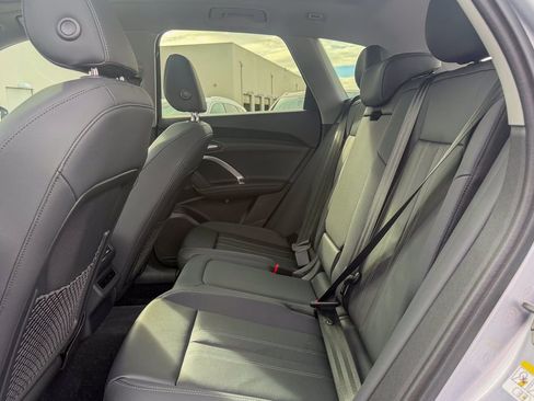 New 2025 Audi Q5 Premium image 22