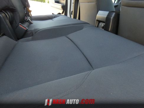 Used 2024 Toyota Tacoma SR RWD image 43
