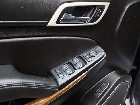 Certified 2020 GMC Yukon Denali w/ Denali Ultimate Package image 27