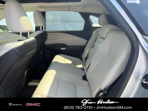 Used 2024 Lexus RX 350 AWD w/ Convenience Package image 7