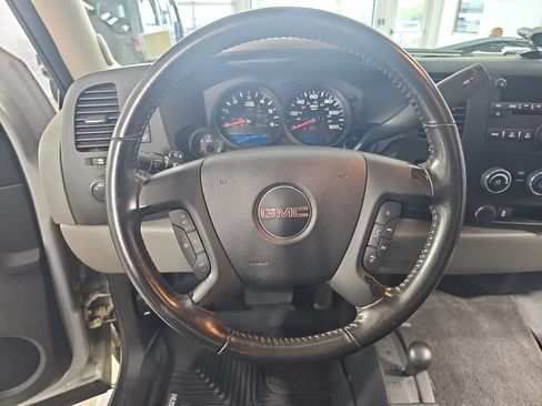 Used 2013 GMC Sierra 1500 SL AWD/4WD image 22