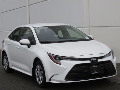 Certified 2026 Toyota Corolla LE FWD image 2