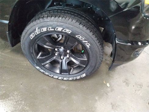 Used 2022 RAM 1500 Big Horn image 17