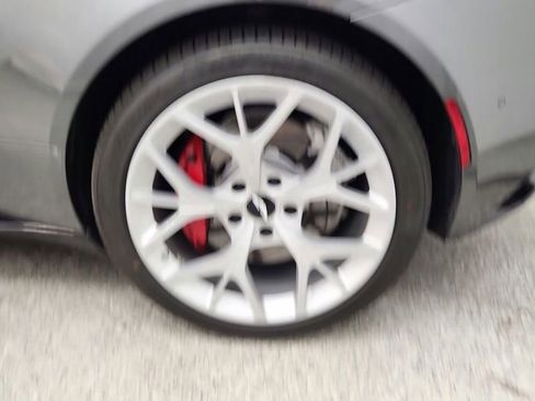 Used 2019 Aston Martin DB11 Volante RWD image 14
