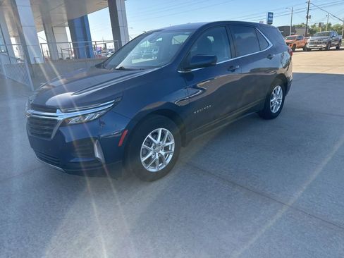 Used 2023 Chevrolet Equinox LT image 25