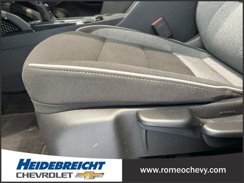 Used 2024 Chevrolet TrailBlazer LT FWD image 14