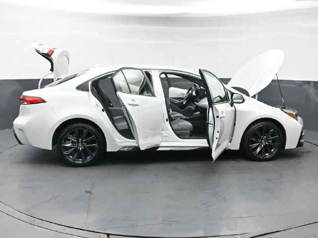 Certified 2025 Toyota Corolla SE w/ Convenience Package FWD image 53