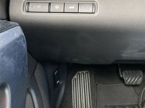 New 2026 Nissan Pathfinder SL image 21