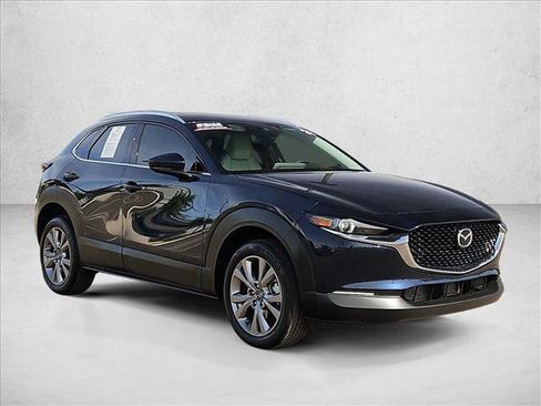 Used 2022 MAZDA CX-30 AWD 2.5 S w/ Premium Package image 3