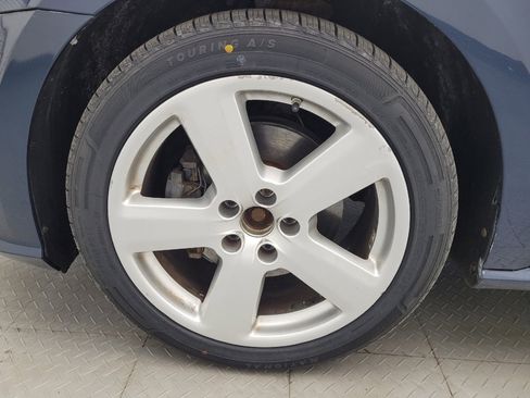 Used 2018 Volkswagen Passat 2.0T SE FWD image 31