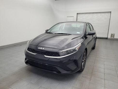 Used 2022 Kia Forte LXS FWD image 15