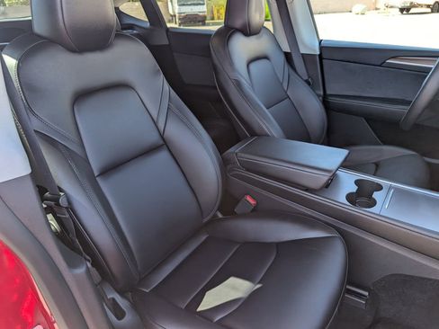 Used 2023 Tesla Model Y Long Range AWD/4WD image 12