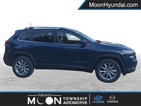 Used 2018 Jeep Cherokee Limited AWD/4WD image 1