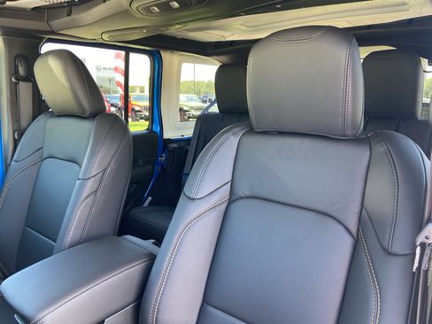 New 2025 Jeep Wrangler Sahara image 19