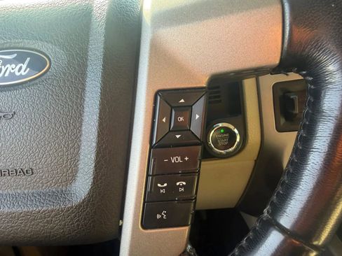 Used 2017 Ford Expedition Limited AWD/4WD image 14