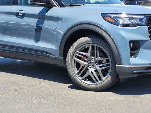 New 2026 Ford Explorer ST w/ Sun And Sound Package AWD/4WD image 2