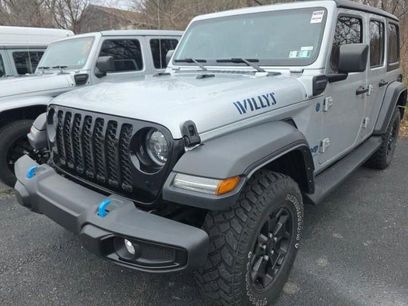 Used 2023 Jeep Wrangler Unlimited w/ Cold Weather Group