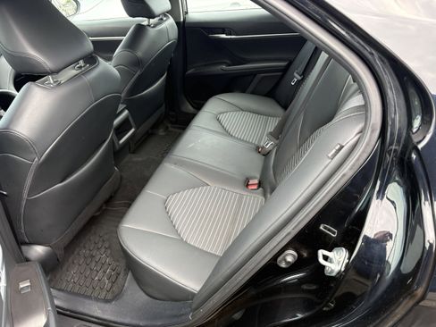 Used 2024 Toyota Camry SE AWD/4WD image 7