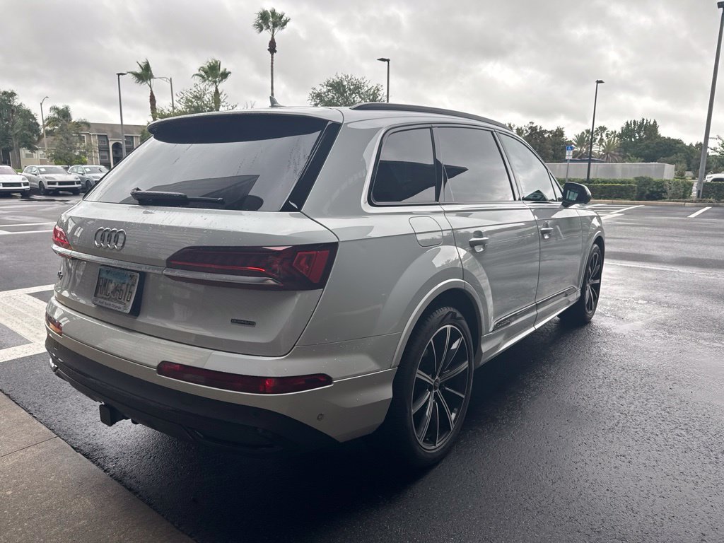 Used 2021 Audi Q7 3.0T Prestige w/ Prestige Package AWD/4WD image 4