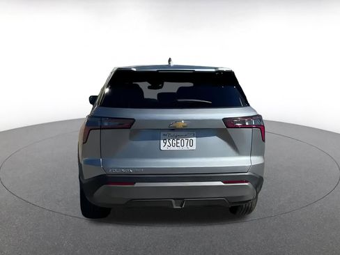 Used 2025 Chevrolet Equinox LT image 11