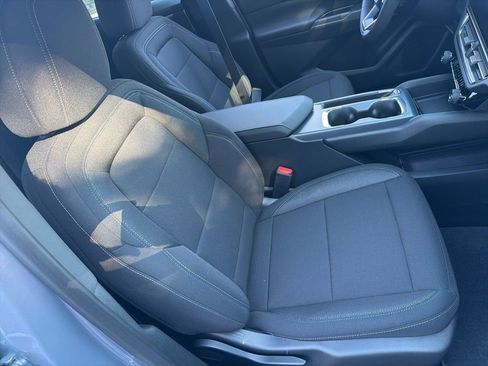 New 2026 Chevrolet Equinox EV LT image 19