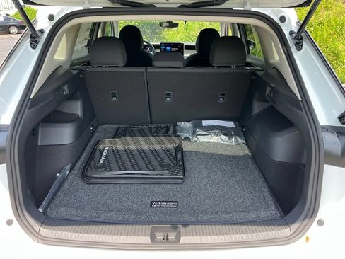 New 2026 Volkswagen Tiguan S FWD image 13