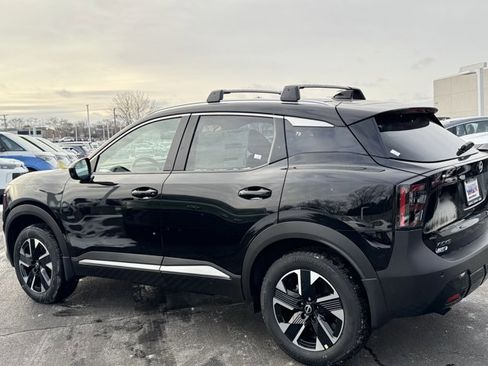 New 2026 Nissan Kicks SV w/ Cold Weather Package image 16