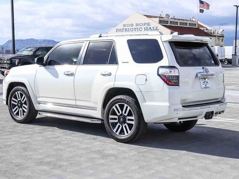 Used 2018 Toyota 4Runner Limited RWD image 6