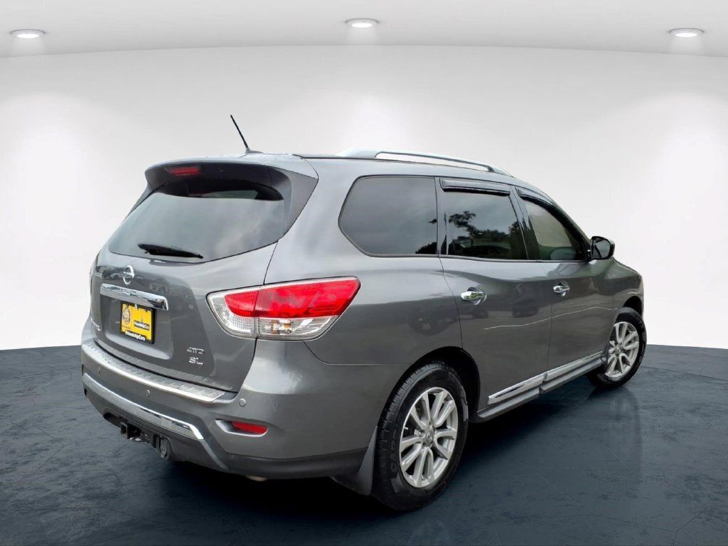 Used 2016 Nissan Pathfinder SL w/ SL Tech Package AWD/4WD image 6