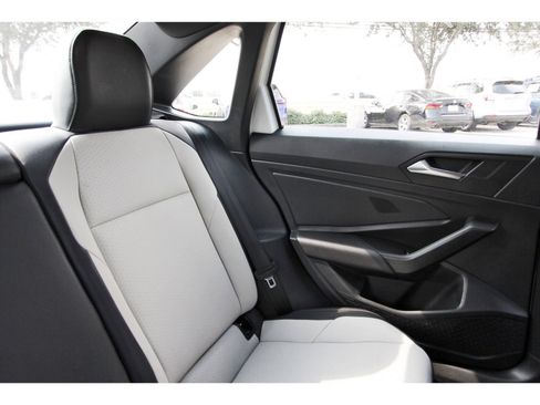 Used 2021 Volkswagen Jetta R-Line w/ R-Line Cold Weather Package image 12