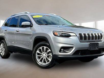 Used 2019 Jeep Cherokee Latitude Plus