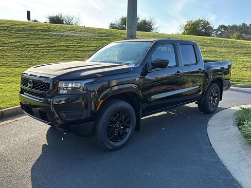 New 2026 Nissan Frontier SV w/ SV Convenience Package image 2