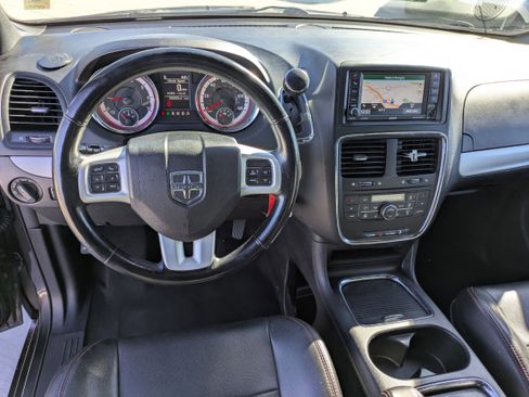 Used 2020 Dodge Grand Caravan GT image 15