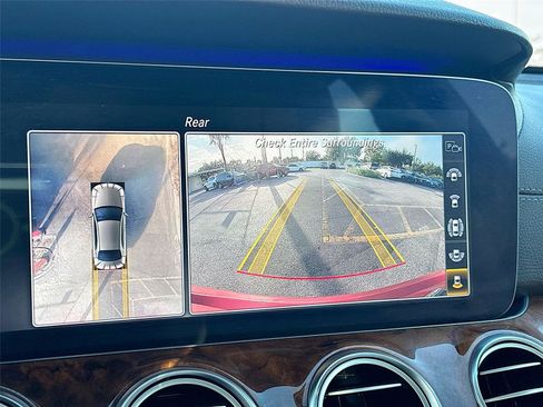 Used 2020 Mercedes-Benz E 350 4MATIC Sedan image 15
