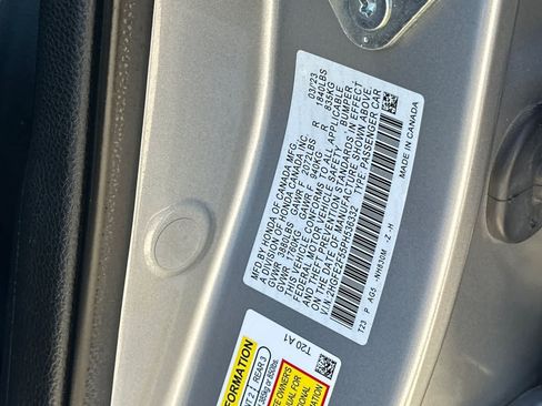Used 2023 Honda Civic Sport image 35